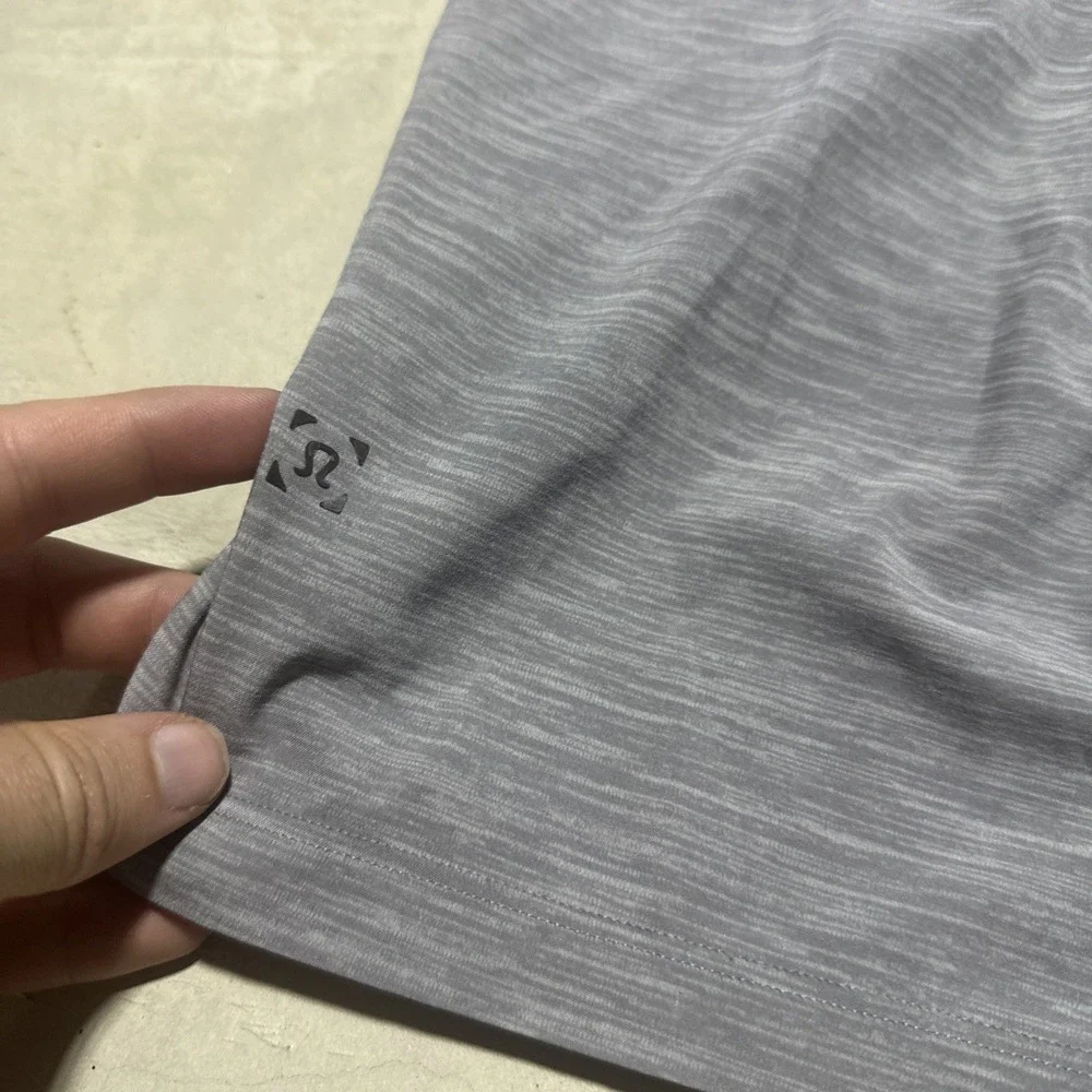 Lululemon Shorts Mens Small Gray Heather Pool Missing Drawstring Trunks